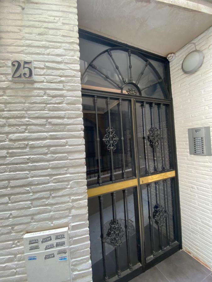 Acogedor Apartamento Placentines Севілья Екстер'єр фото