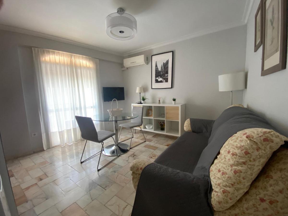Acogedor Apartamento Placentines Севілья Екстер'єр фото