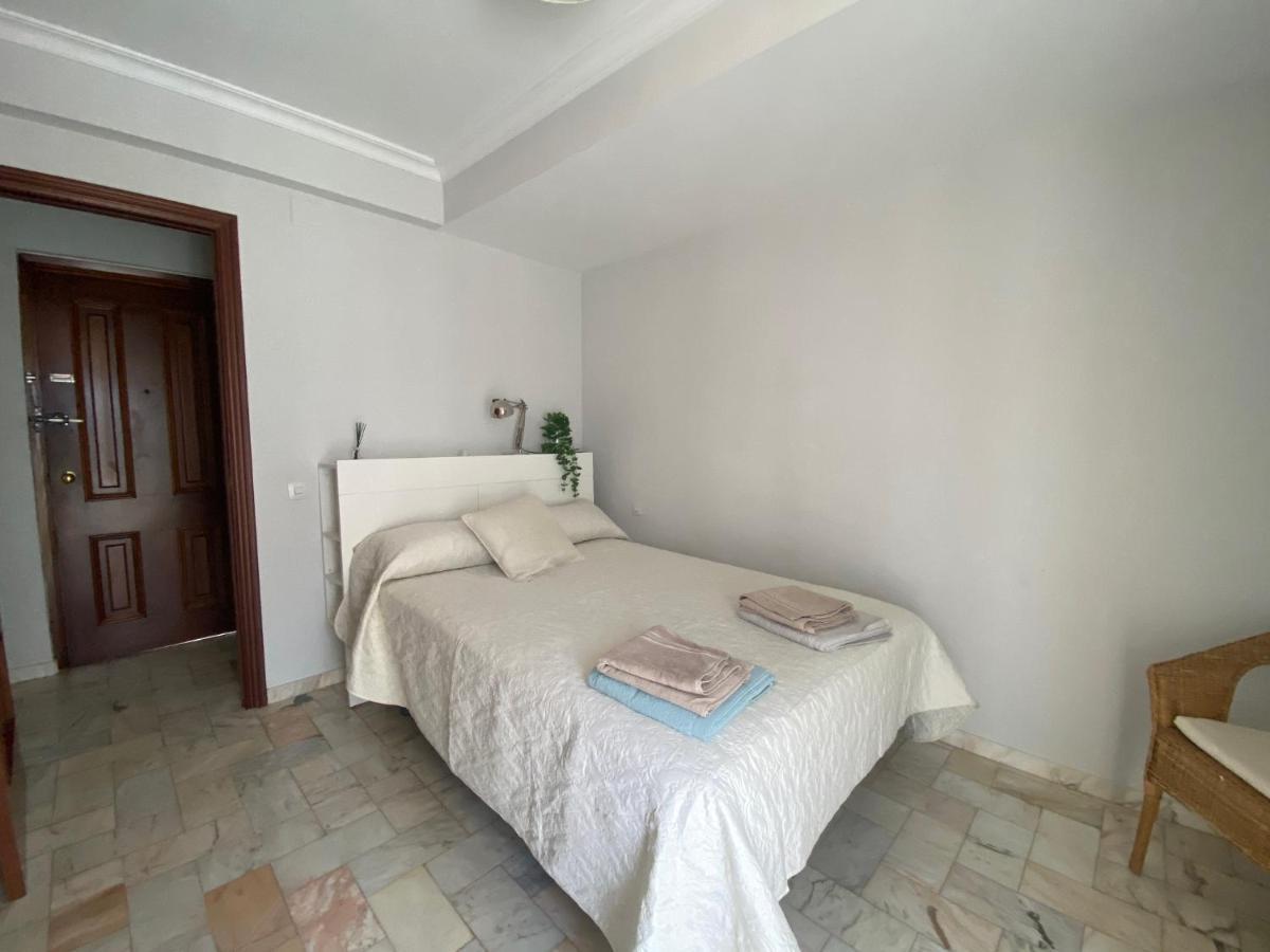 Acogedor Apartamento Placentines Севілья Екстер'єр фото